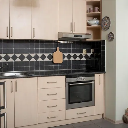 The Sunny Of Veliko Tarnovo-amazing View, Location *