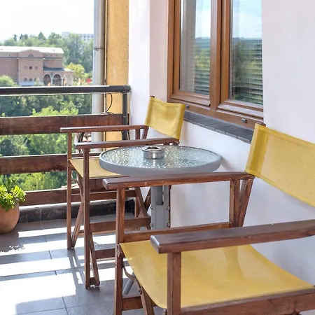 The Sunny Of Veliko Tarnovo-amazing View, Location Dom wakacyjny
